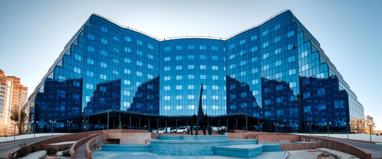 River Palace Hotel Atyrau Ngoại thất bức ảnh