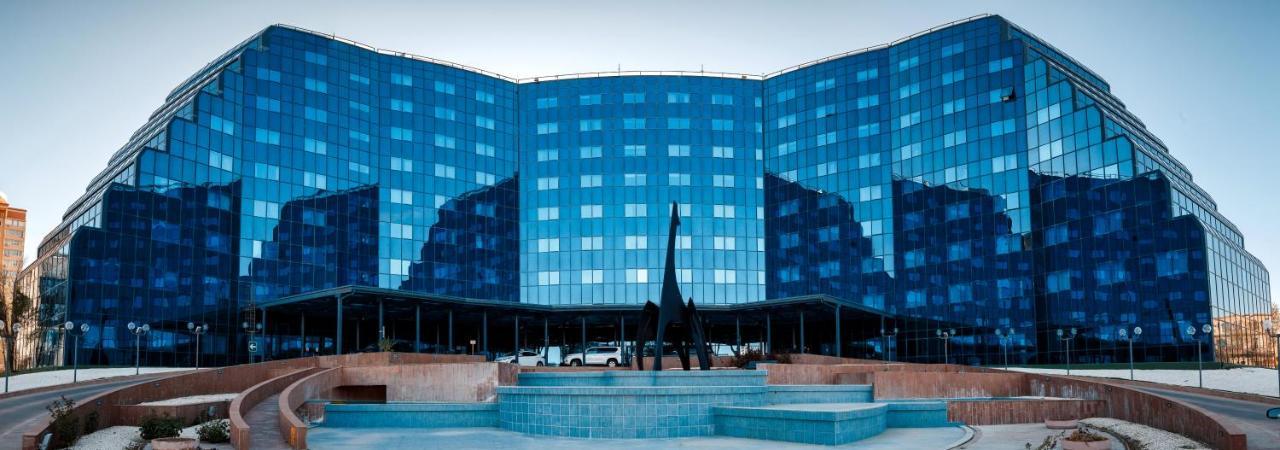 River Palace Hotel Atyrau Ngoại thất bức ảnh