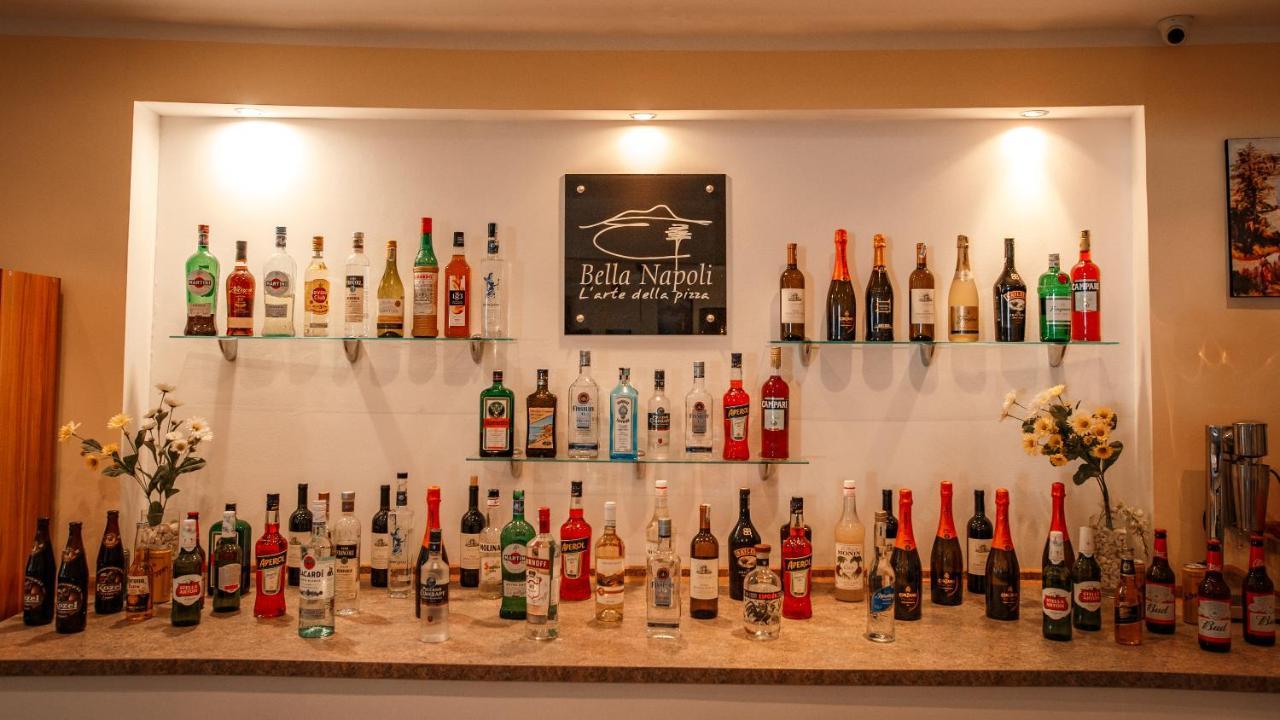 River Palace Hotel Atyrau Ngoại thất bức ảnh